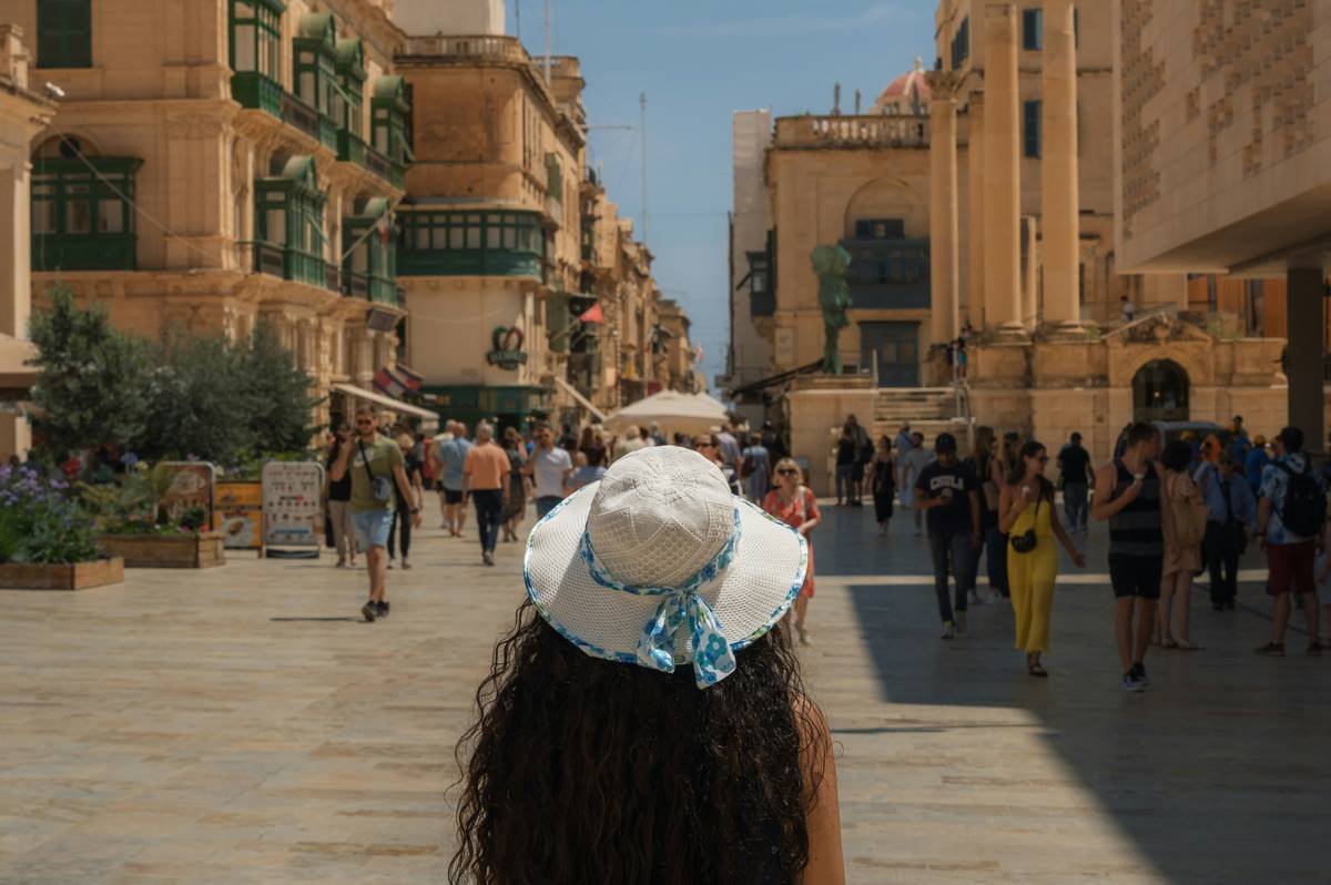 How to Choose the Perfect Stylish Hat That Flatters Your Face and Hair—Without Ruining Your Blowout