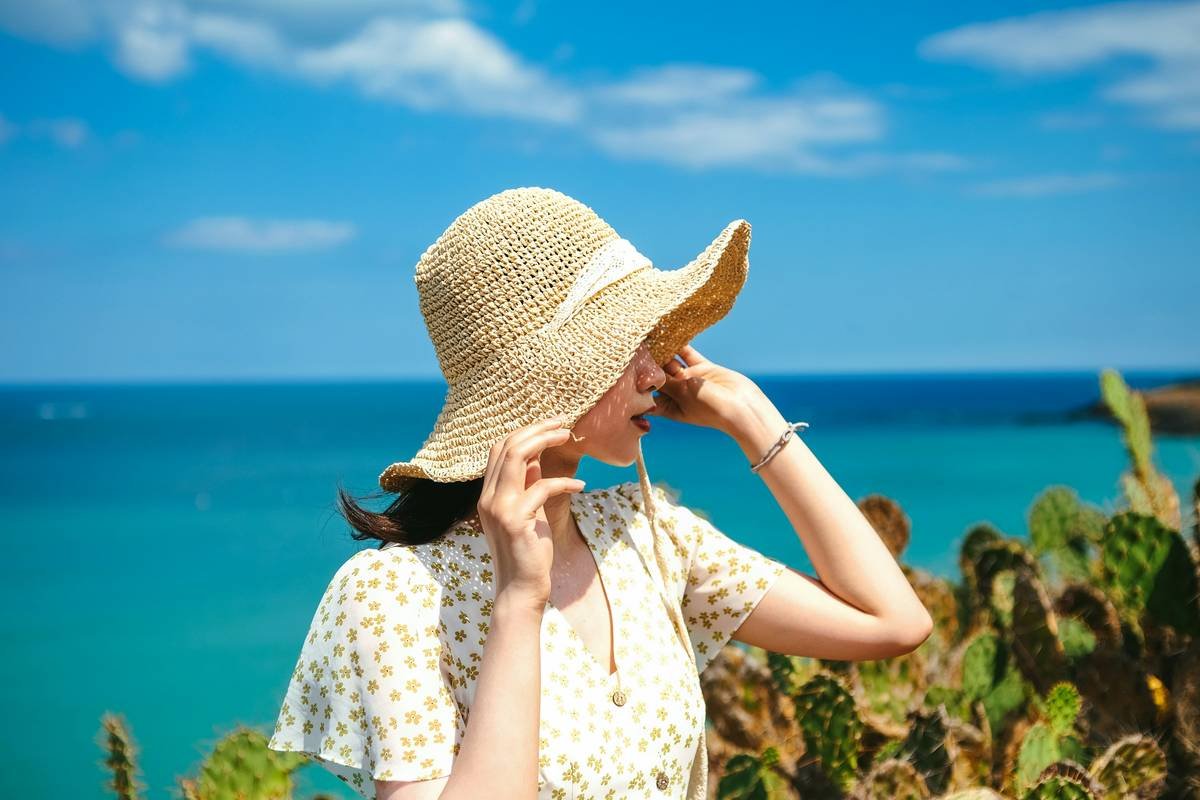 UV Protection Hat: Your Secret Weapon Against Sun Damage (Without Sacrificing Style)